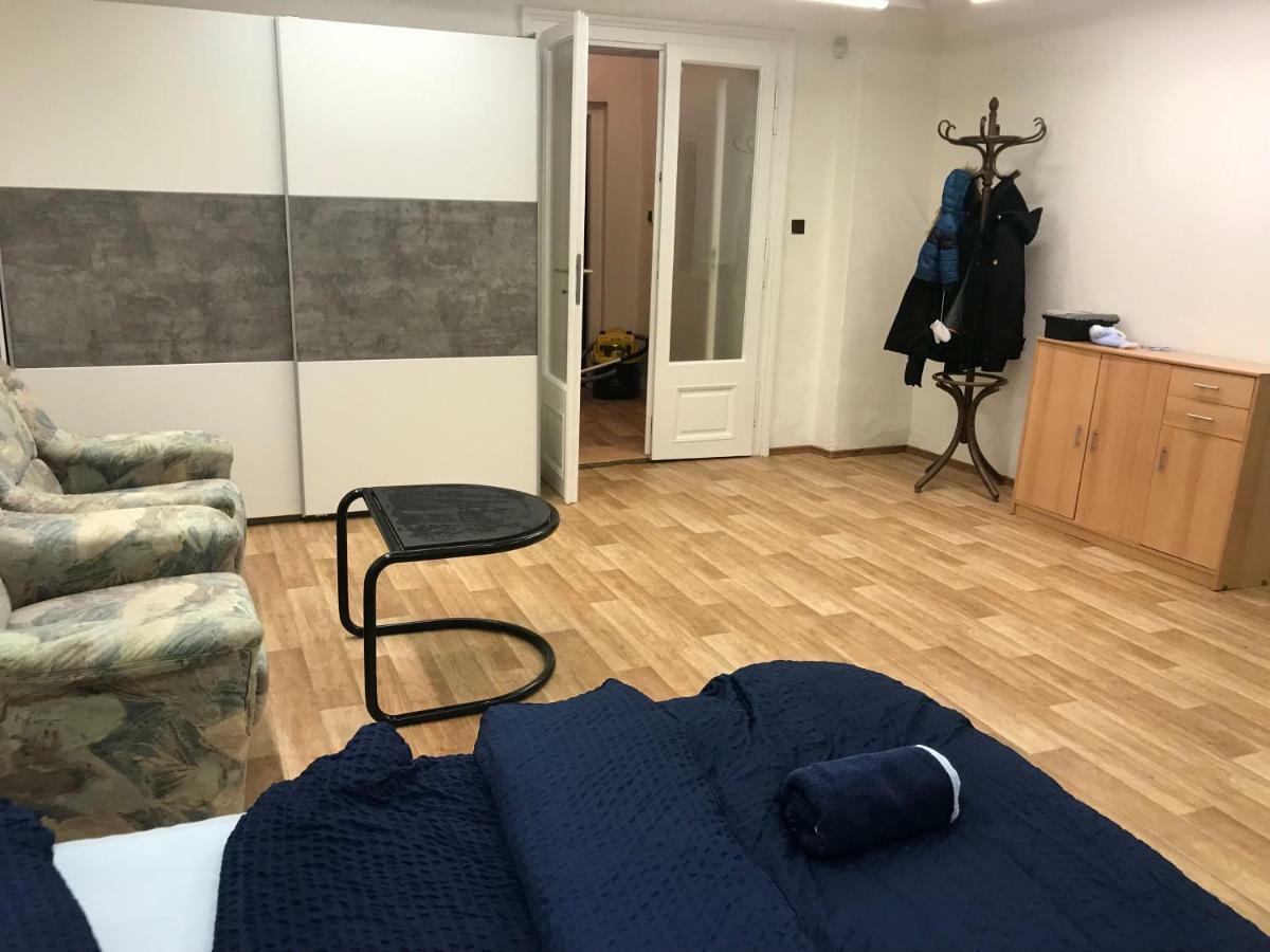 אולומוץ Old Town Apartments R11 מראה חיצוני תמונה